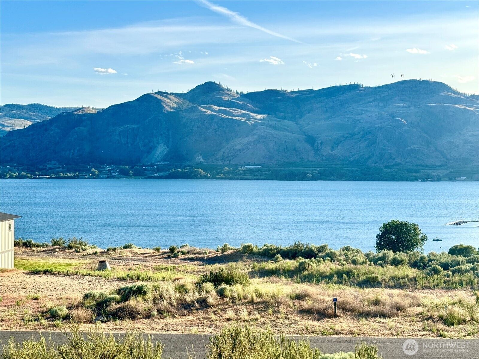 Property Photo:  114  Village Way  WA 98844 