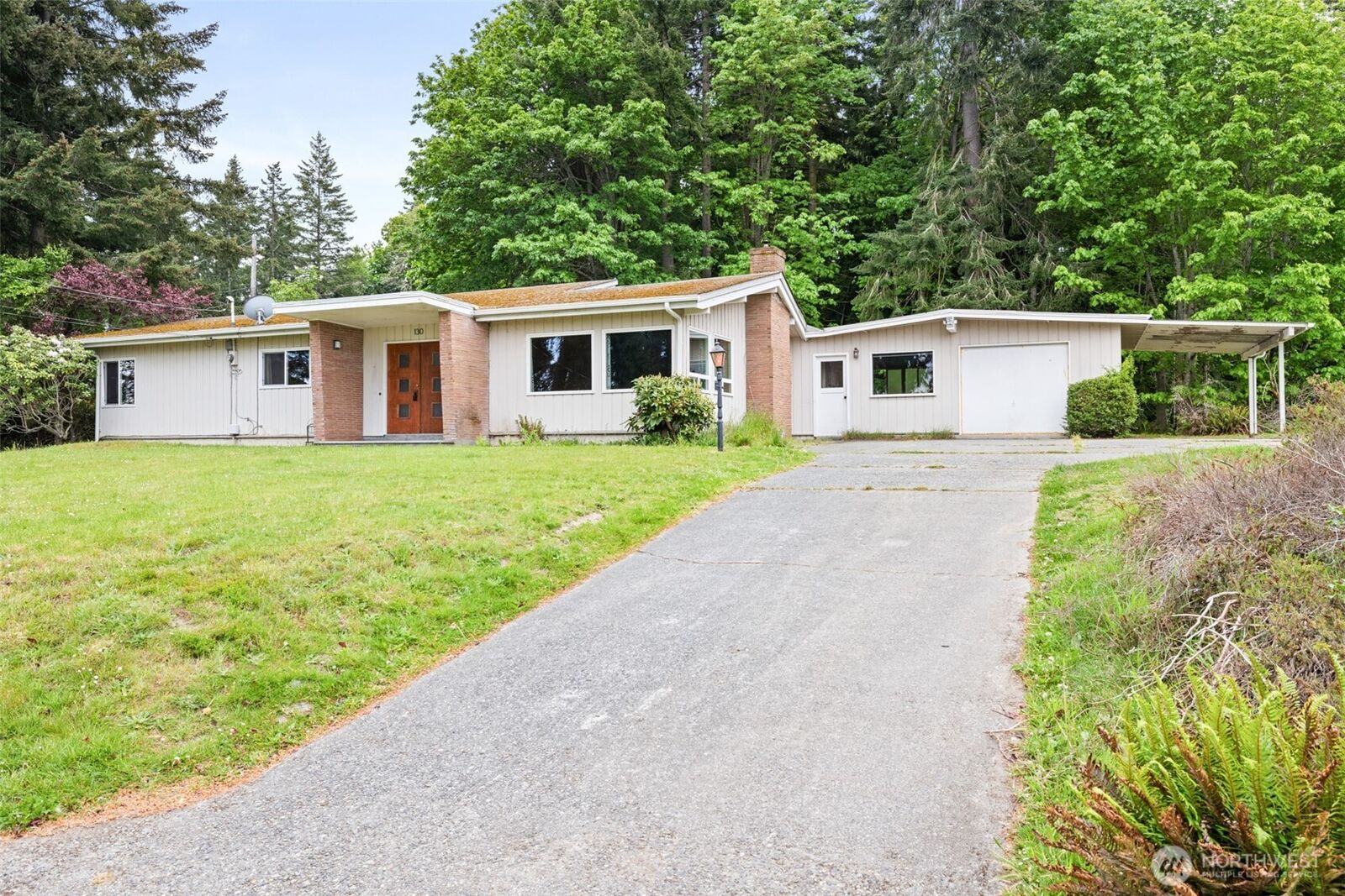 Property Photo:  130  Viewcrest Avenue  WA 98362 
