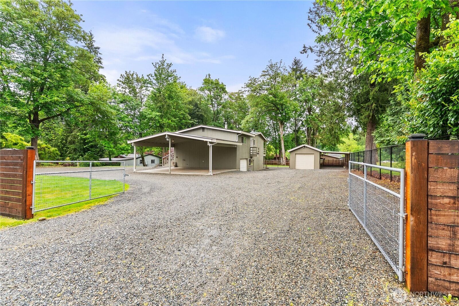 Property Photo:  17022  190th Avenue E  WA 98058 