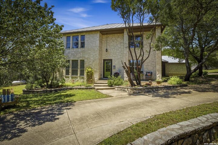 Property Photo: 9318 Fox Briar TX 78006