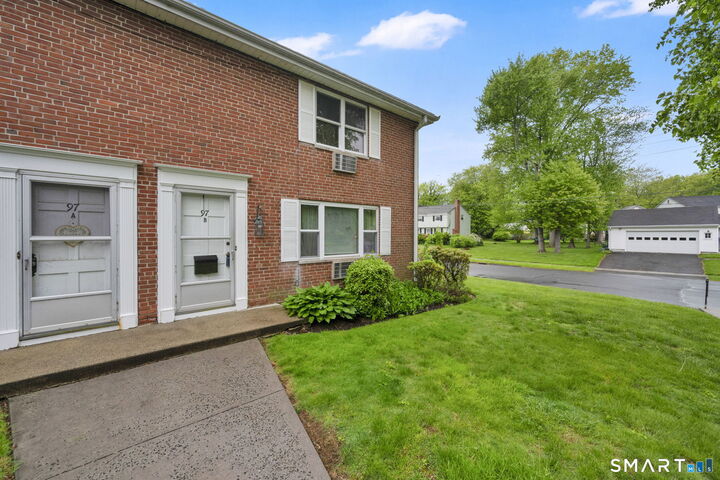 Property Photo: 97 Shadow Lane B CT 06110