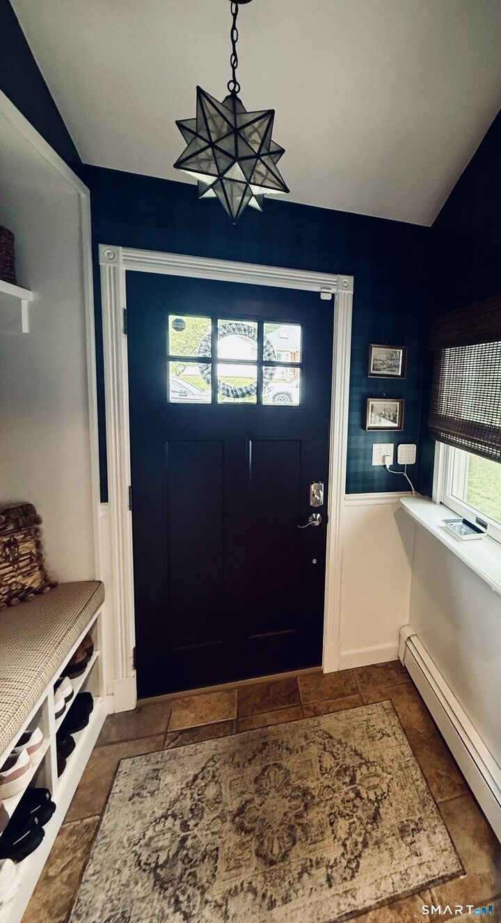 Property Photo:  38 Francis Lane  CT 06831 