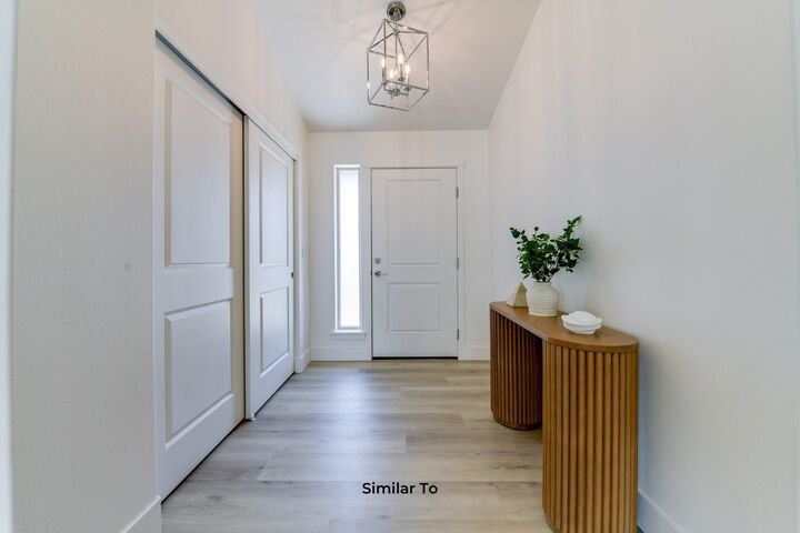 Property Photo:  19 W 13th St  WA 99006 