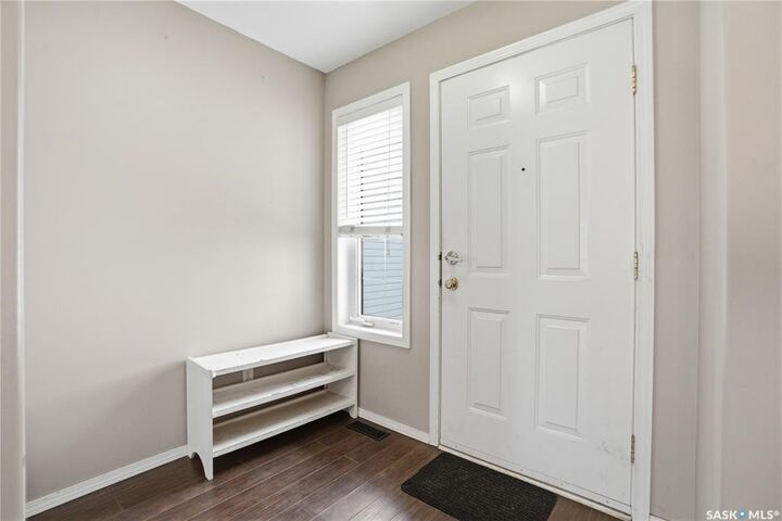 Property Photo:  410 Keevil Crescent 18  SK S7N 4R6 