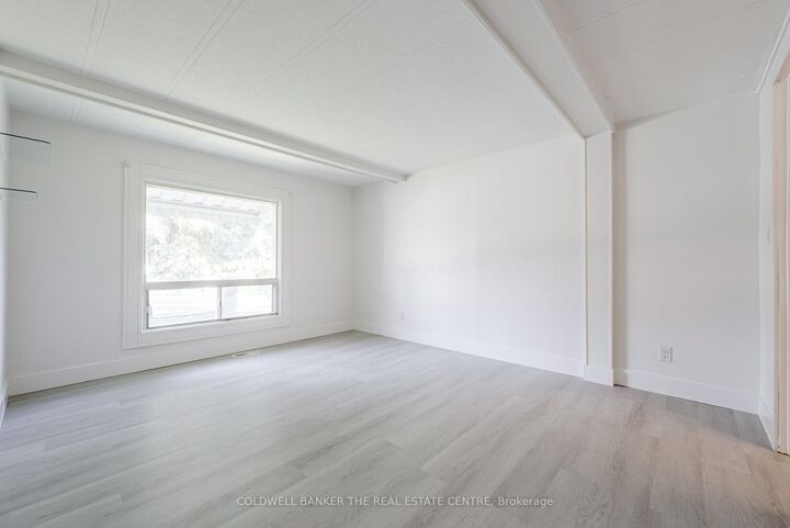 17 Linden Lane — photo 1