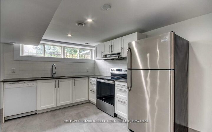 Property Photo:  64 Walter Avenue Lower  ON L3Y 2T3 