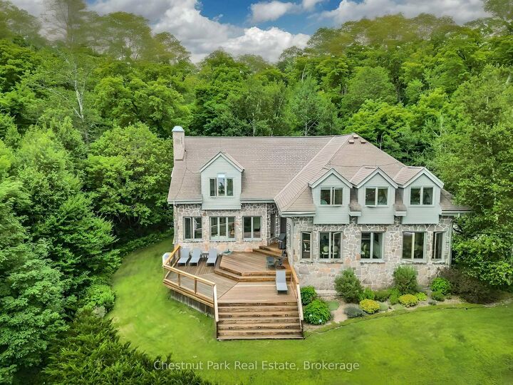 Property Photo: 68 Shoebottom Road ON P2A 0B2