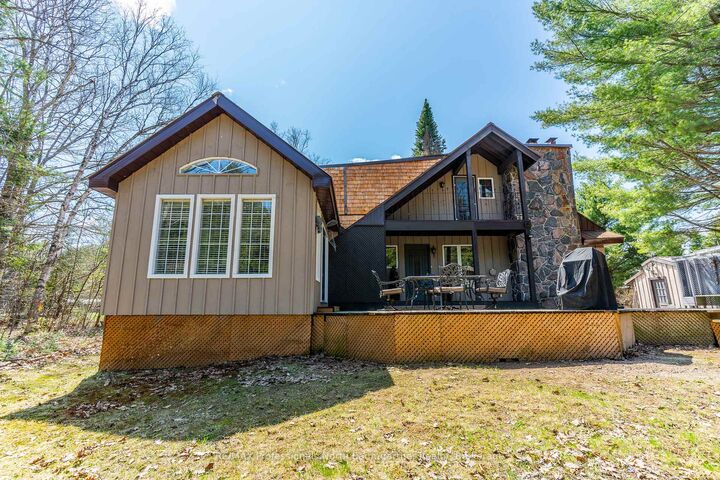 1065 Cloverleaf Road — photo 1