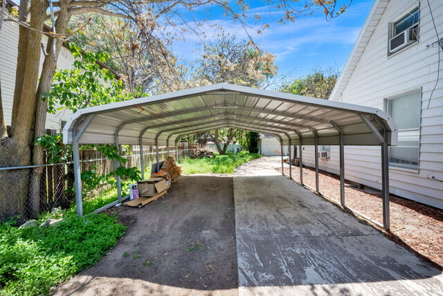 Property Photo:  501 Canyon Rd  UT 84404 