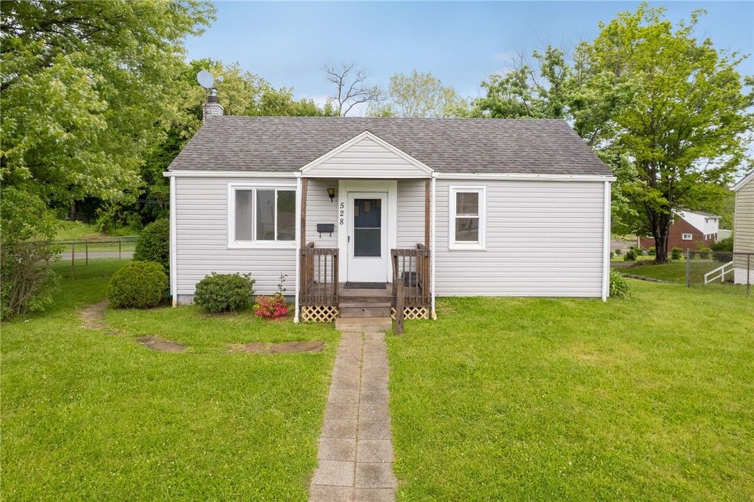 Property Photo: 528 Cedarhurst Dr PA 15137