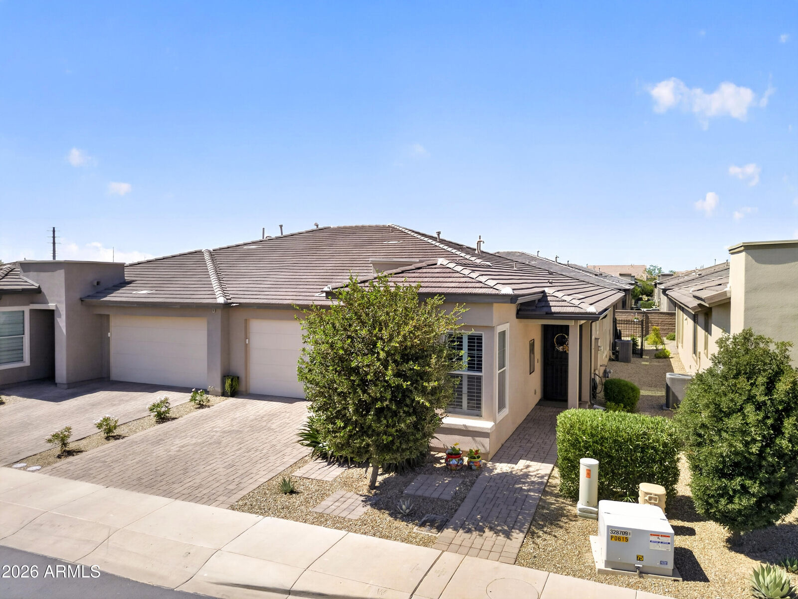 Property Photo:  292 E Las Puertas Lane  AZ 85140 