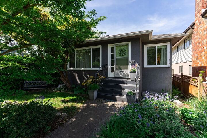Property Photo: 4291 Brant Street BC V5N 5B5