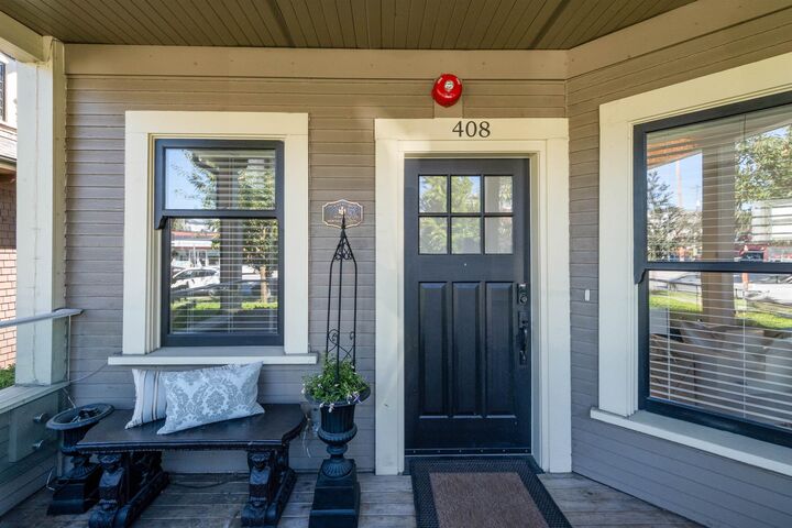 Property Photo:  408 Eighth Street  BC V3M 0K1 