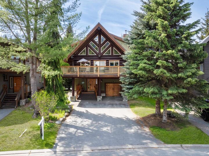 7270 Spruce Grove Circle — photo 1