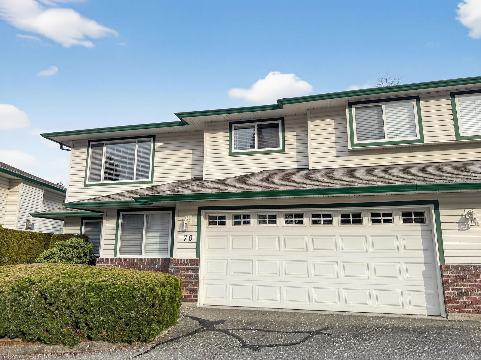 Property Photo:  34250 Hazelwood Avenue 70  BC V2S 7L4 