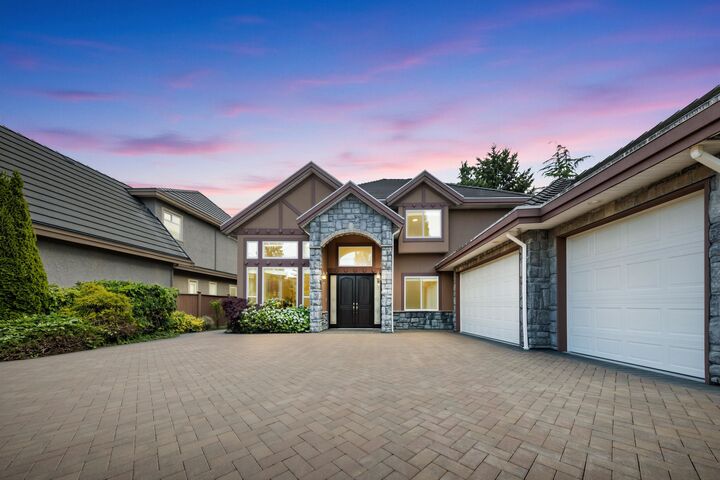 Property Photo:  5780 Murchison Road  BC V7C 2G7 