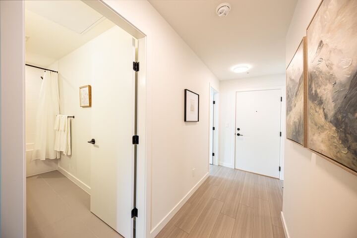 Property Photo: 2277 Hawthorne Avenue 202 BC V3C 1W7