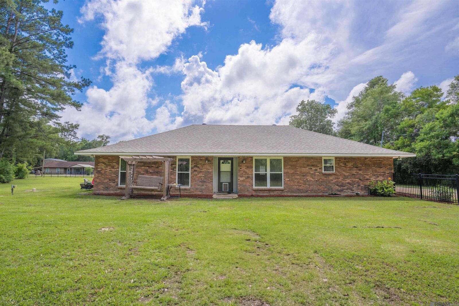 Property Photo:  18122 Sharon Dr  LA 70454 