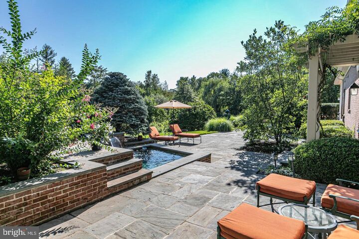 Property Photo:  51 Grasmere Way  NJ 08540 