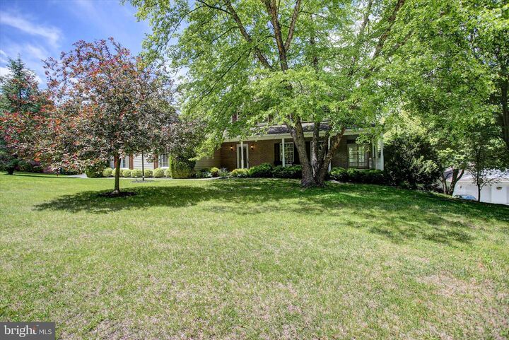 Property Photo:  11459 Valleywood Drive  PA 17268 