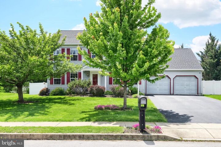 Property Photo: 3742 Kimberly PA 17315