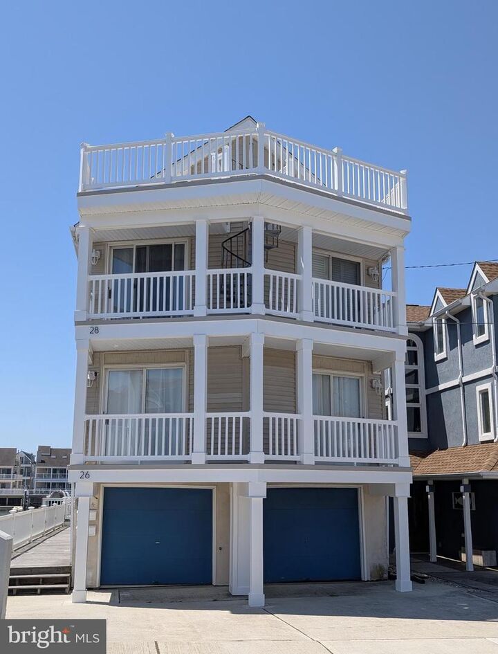 Property Photo:  26 17th Street W 1st Floor  NJ 08226 