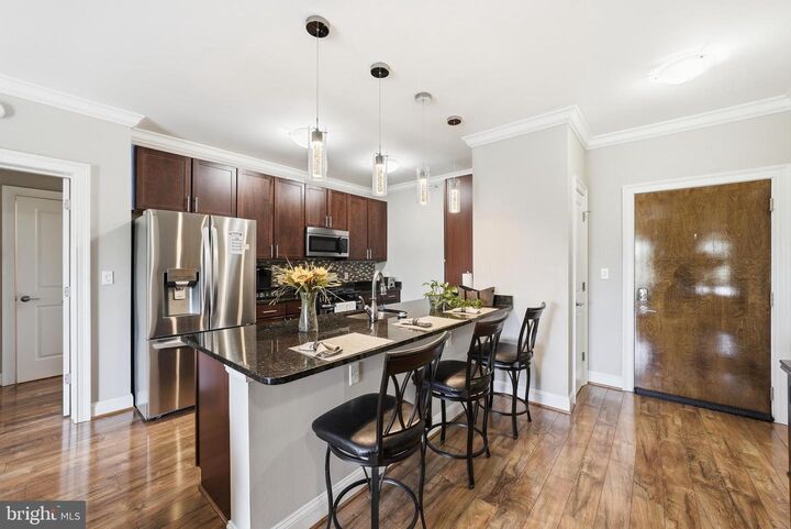 Property Photo:  6301 Edsall Road 519  VA 22312 
