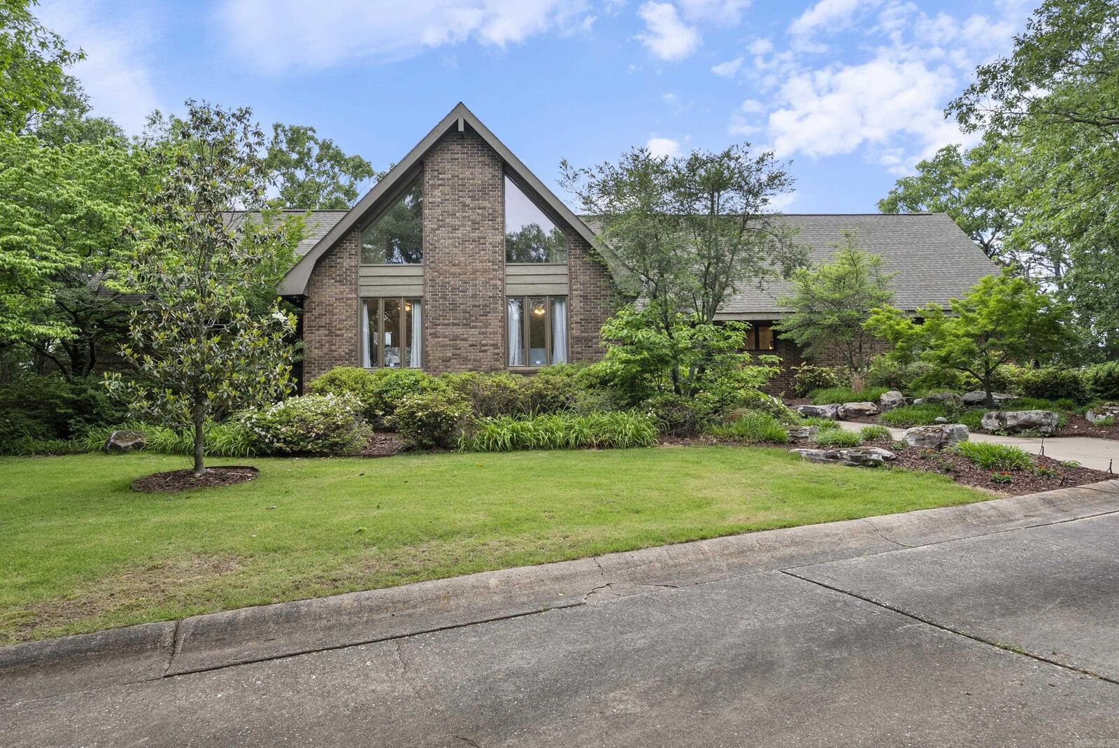 Property Photo: 1360 Stanley Russ Rd AR 72034