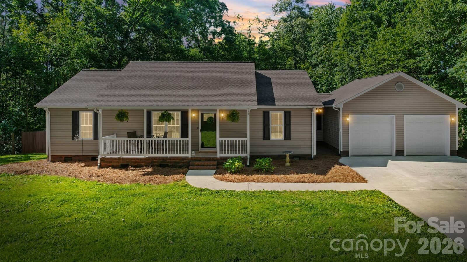 Property Photo:  39328 Holly Ridge Road  NC 28127 
