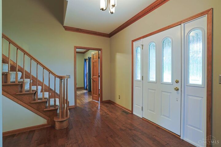 Property Photo:  7939 Woodglen Drive  OH 45069 