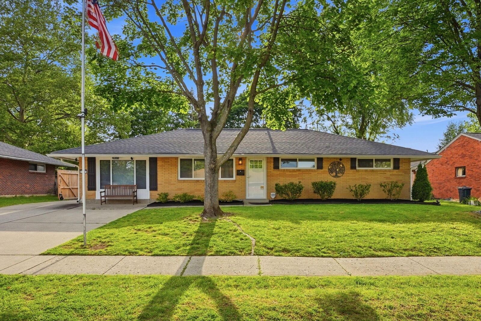 Property Photo:  1417 Terry Drive  OH 43068 