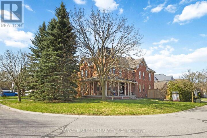 Property Photo:  41 Zachary Place  ON L1M 1E1 