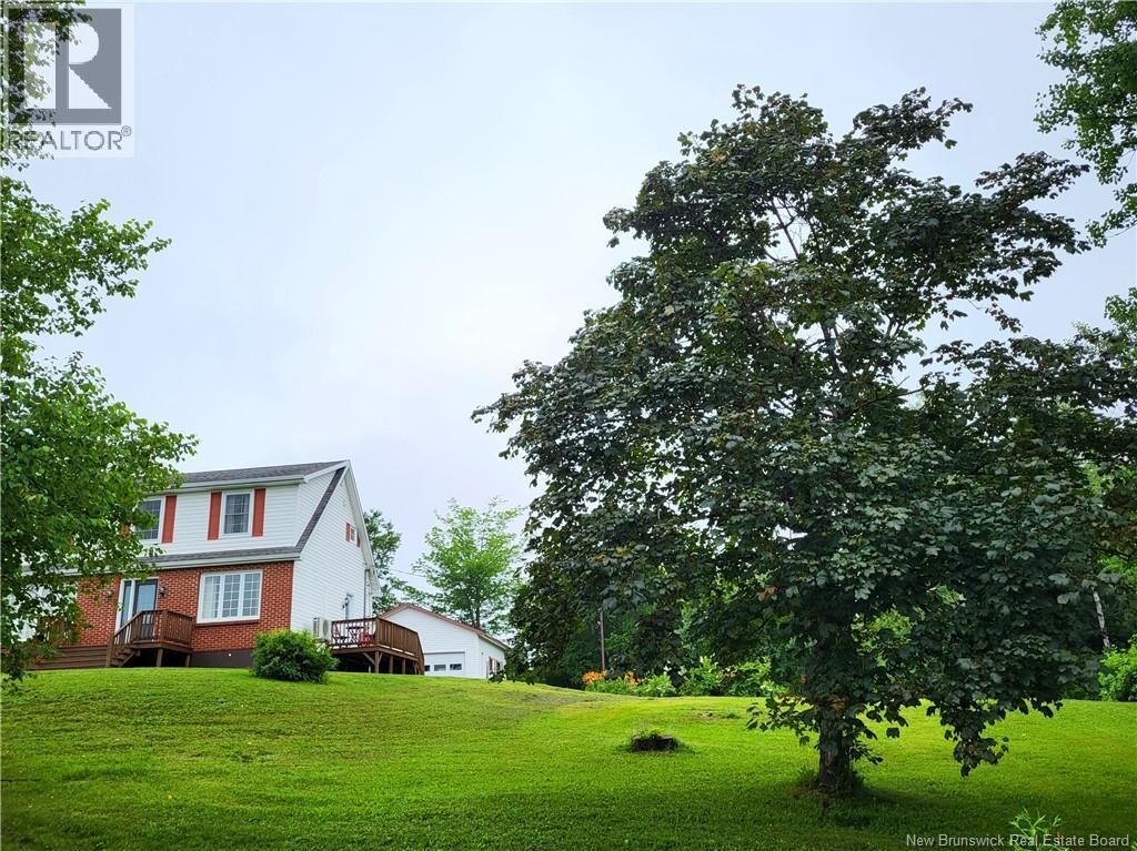 Property Photo:  450 Petrie  NB E2A 4Y9 