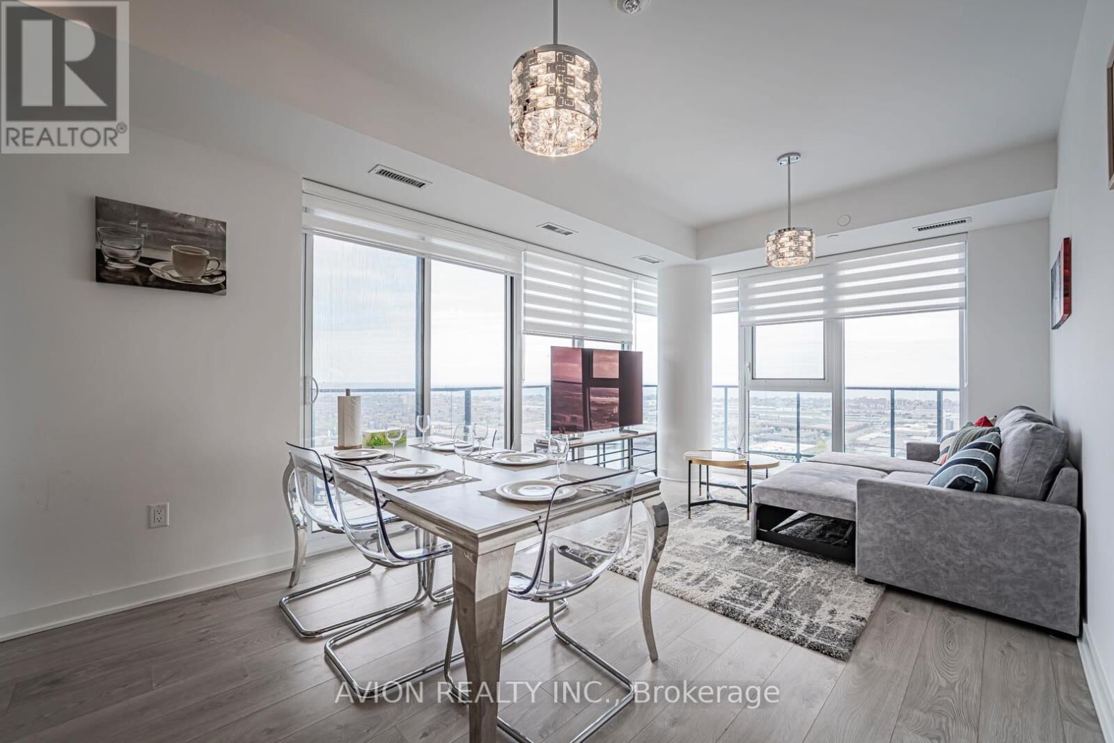 Property Photo:  36 Zorra Street 3008  ON M8Z 0G5 