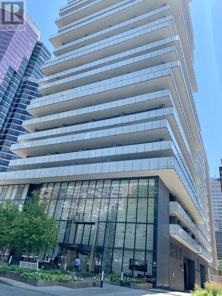 Property Photo:  57 St Joseph Street 913  ON M5S 0C5 