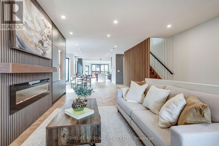 Property Photo: 12 Macdonell Avenue ON M6R 2A2