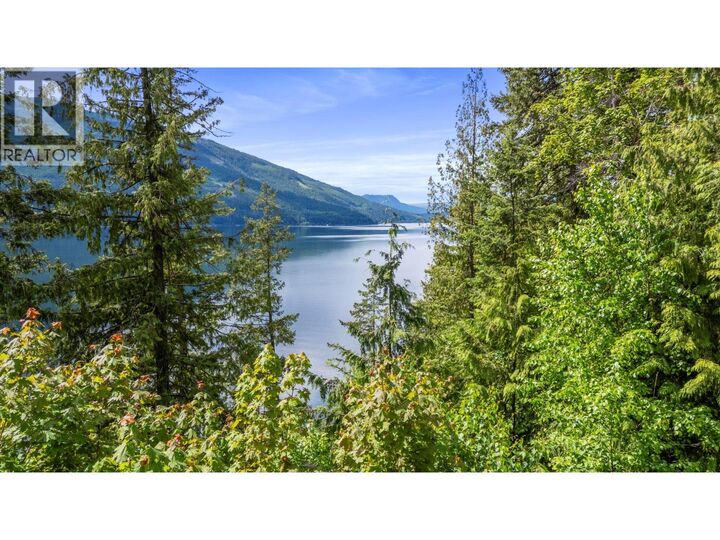 Property Photo: 5773 Sunnybrae Canoe Point Road BC V0E 2X1