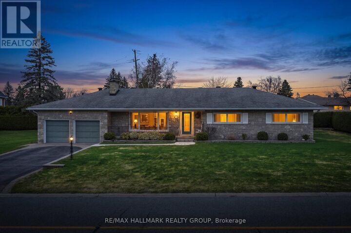 Property Photo: 68 Corkstown Road ON K2H 5B5