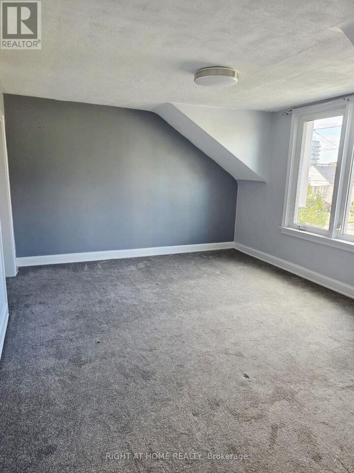 Property Photo:  339 Ranee Avenue  ON M6A 1N9 