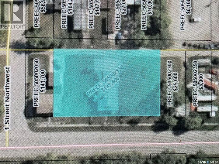 Property Photo:  28 Highway Avenue W  SK S0A 3B0 