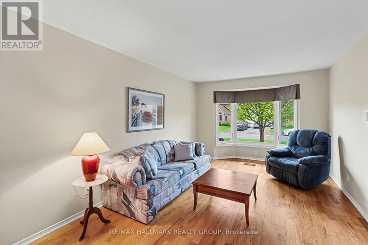 Property Photo:  712 Morewood Crescent  ON K4A 2P8 