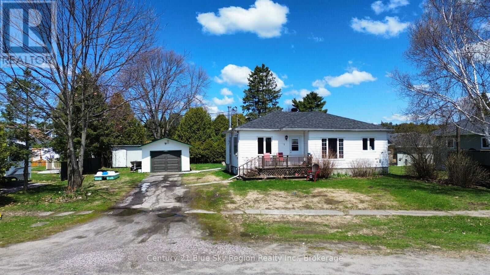 Property Photo:  21 Gingras Avenue  ON P0H 2M0 