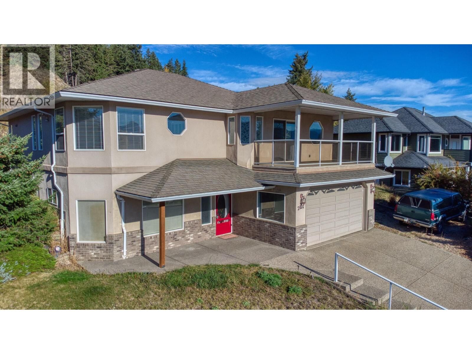 Property Photo: 2024 Mountain View Avenue BC V0E 2G0