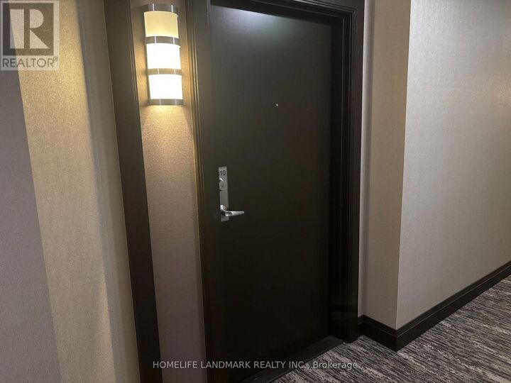 Property Photo: 35 Finch Avenue East 1810 ON M2N 4P9