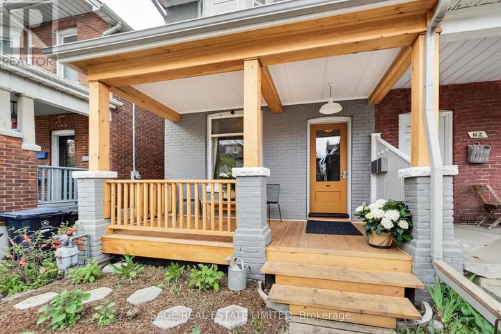 Property Photo:  31 Emerson Avenue  ON M6H 3S7 