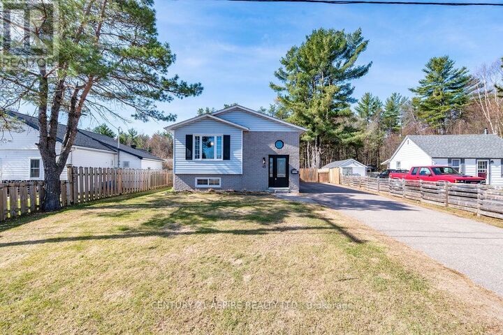 Property Photo:  45 Brumm Road  ON K8A 7G6 