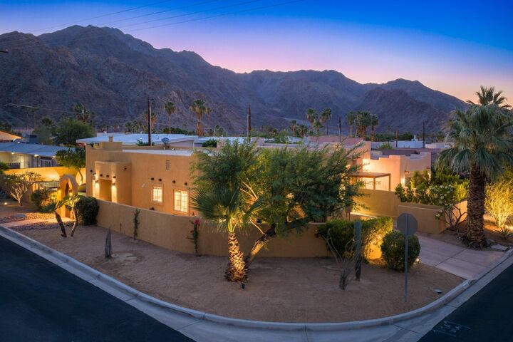 Property Photo: 54485 Avenida Rubio CA 92253