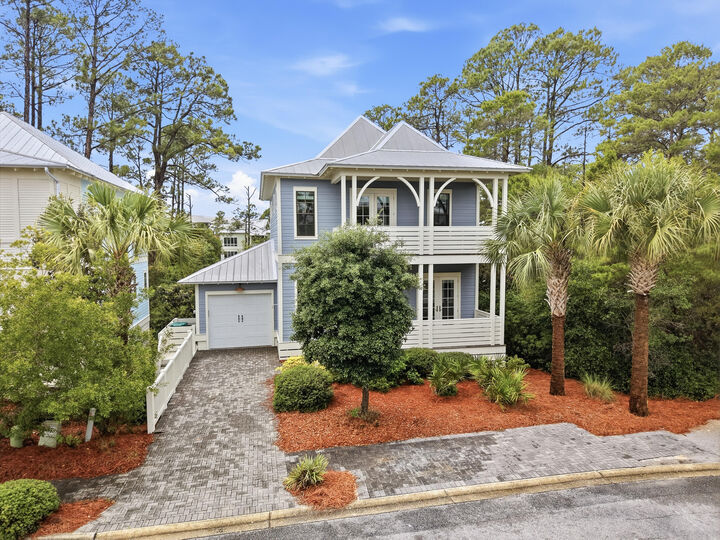 Property Photo:  431 Matts Way  FL 32459 