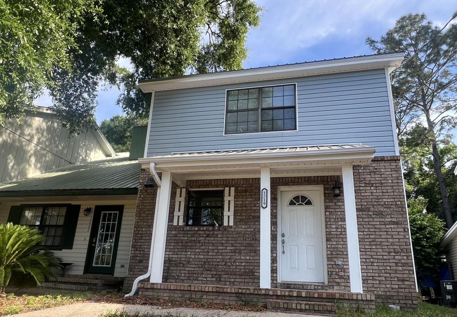 Property Photo:  1219 Walter Avenue  FL 32536 