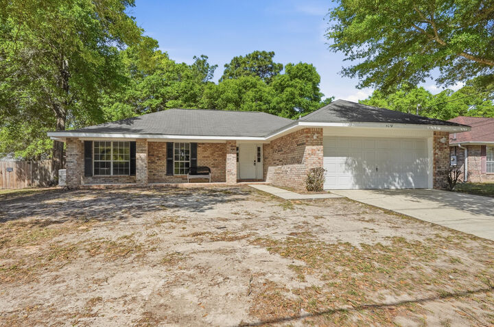 Property Photo:  4087 Audiss Road  FL 32583 